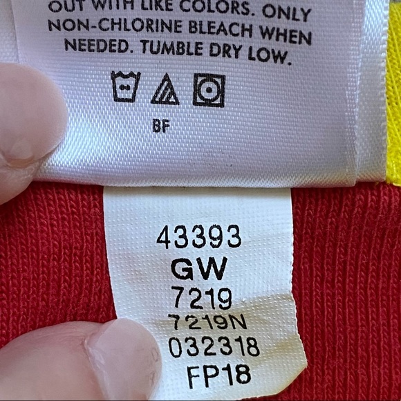 ☀️ 3/$15 Hanna Andersson Wonder Woman pajama top - Picture 8 of 10